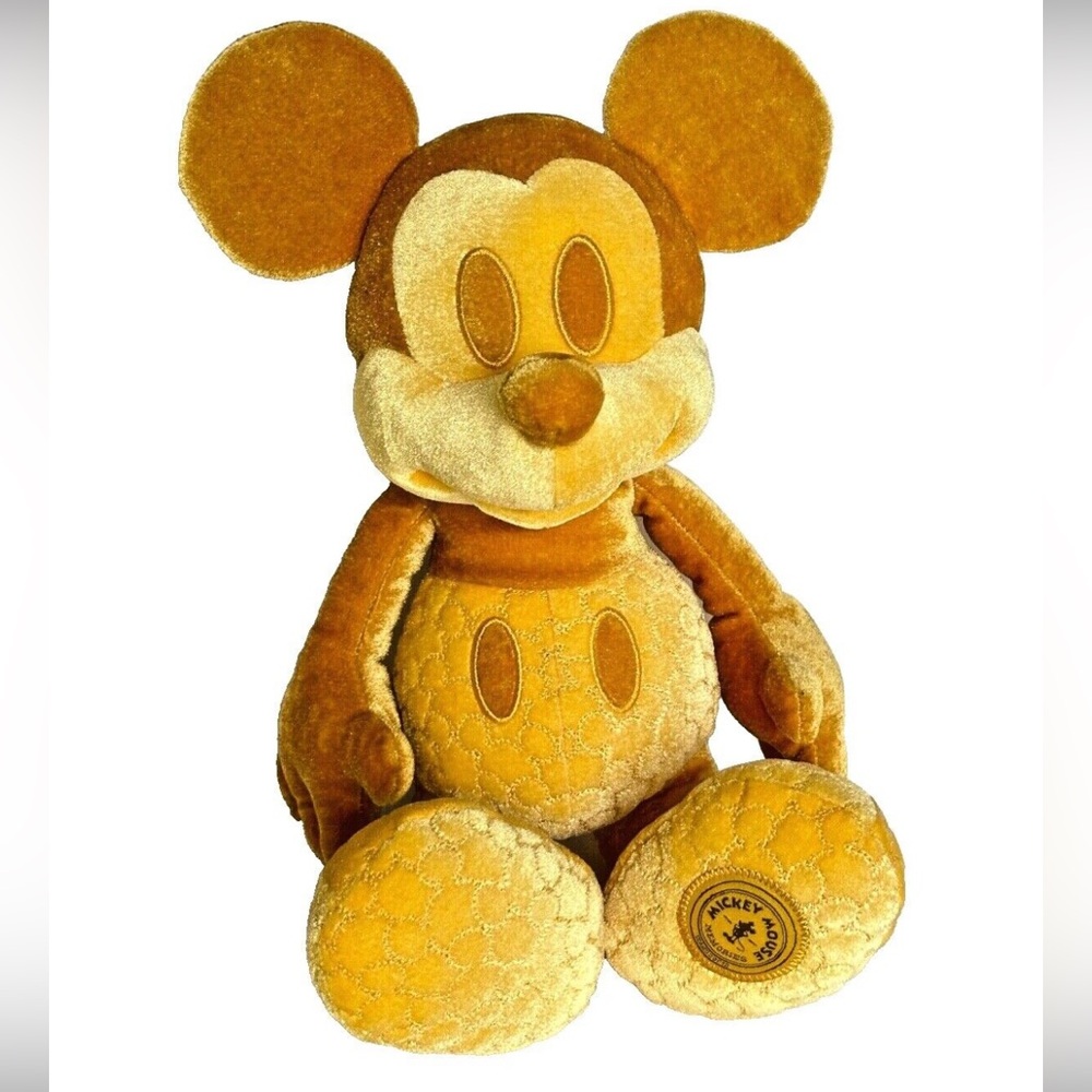 NWOT Limited Edition Mickey Mouse Memories Plush – February 2018 Series 2 of 12